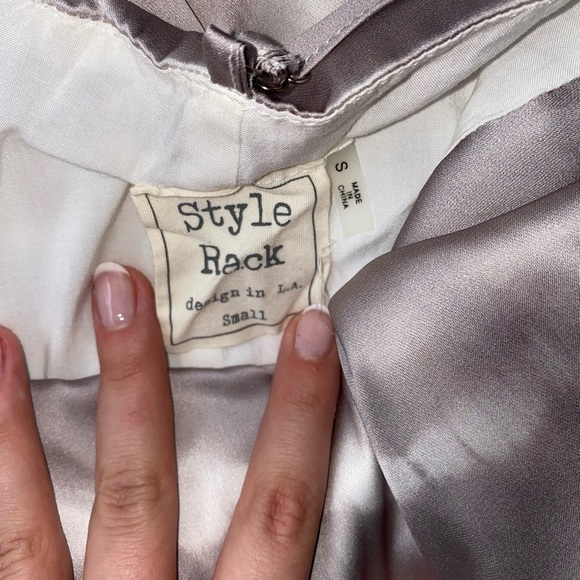 Mini silky Mendocino dress - Picture 2 of 5